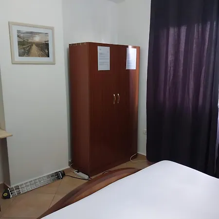 Sweet 2 - Penzion Yzberishti