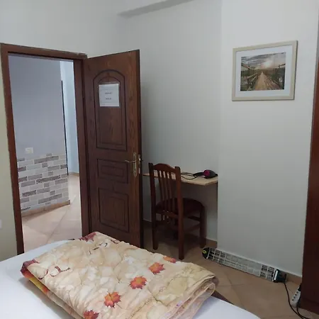 Sweet 2 - Penzion Yzberishti